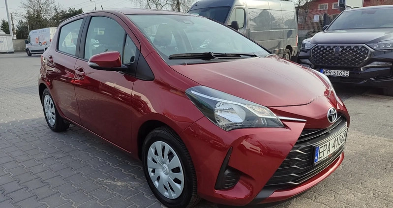 Toyota Yaris cena 59900 przebieg: 9325, rok produkcji 2019 z Barczewo małe 562